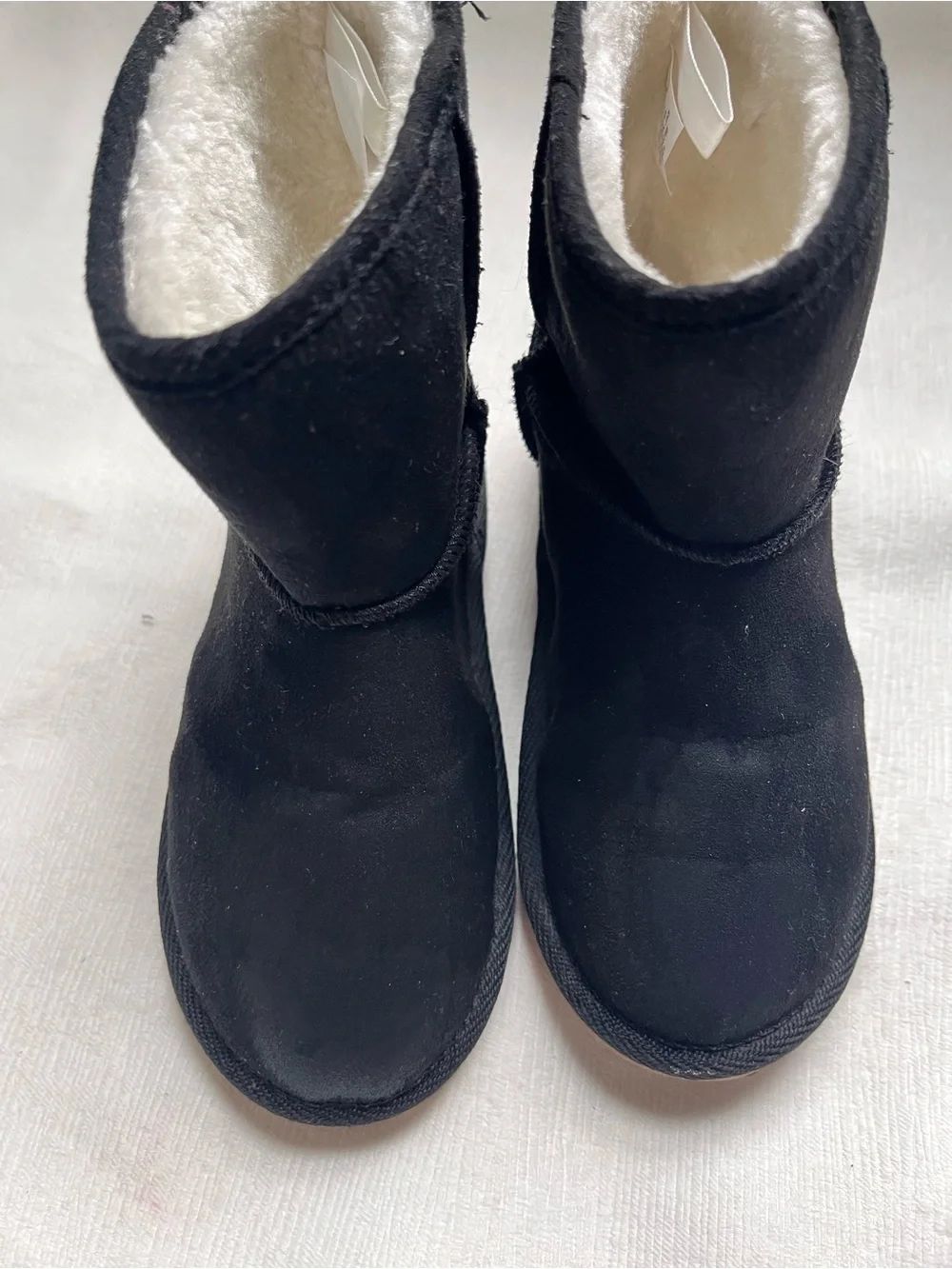 Old Navy Black Kids Fleece-Lined Faux-Suede Boots size 11 - Picture 2 of 6